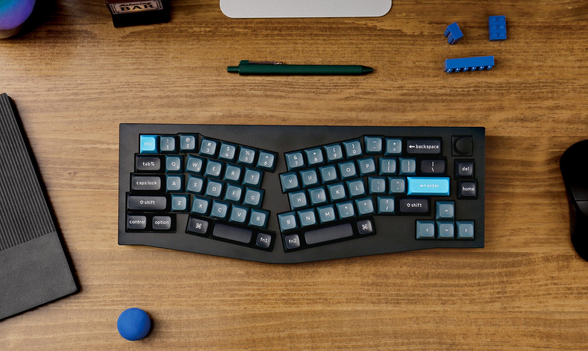 Keychron Q8 Pro QMK/VIA 65% Alice layout wireless custom mechanical keyboard Keychron Q8 Pro QMK/VIA 65% Alice layout wireless custom mechanical keyboard