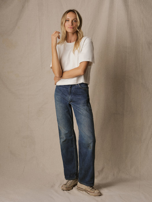 Model wearing White Field-Spec Boyfriend Crop