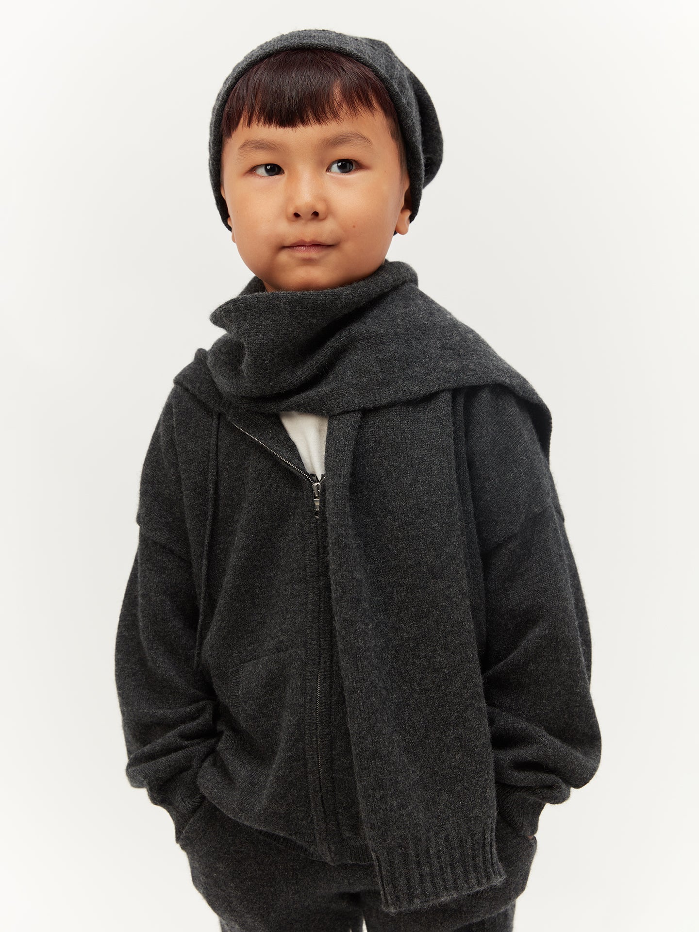 Dziecięcy szalik z dzianiny kaszmirowej Szary - Gobi Cashmere
