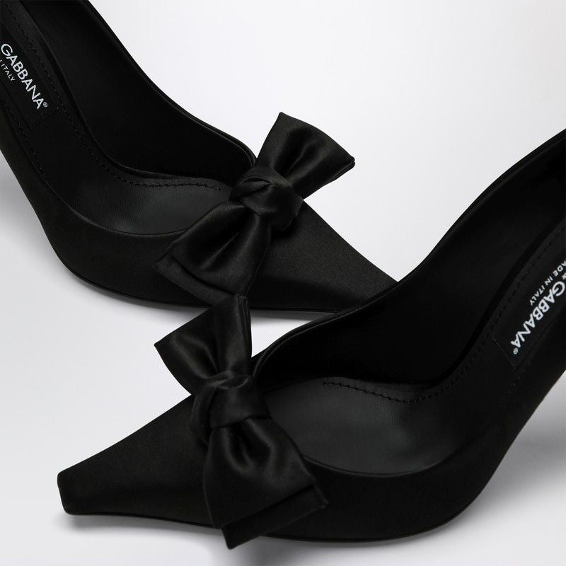 Shop Dolce & Gabbana Black Satin Pumps With Bow