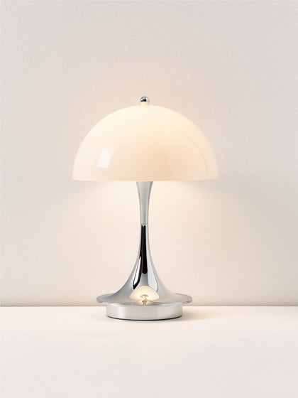Galerijafbeelding 4 - Mobiele dimbare LED tafellamp Panthella H 24 cm, ontwerp Verner Panton