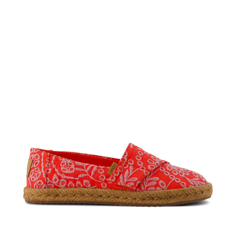 Alpargata Rope 2.0 Kids Espadrille - Flame Botanical Eyelet Side View Alpargata Rope 2.0 Kids Espadrille - Flame Botanical Eyelet Side View