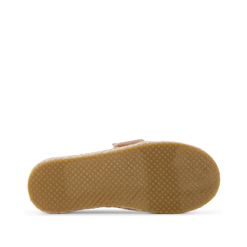 Alpargata Rope 2.0 Kids Espadrille - Pale Rose Metallic Iridescent PU Bottom Sole View Alpargata Rope 2.0 Kids Espadrille - Pale Rose Metallic Iridescent PU Bottom Sole View