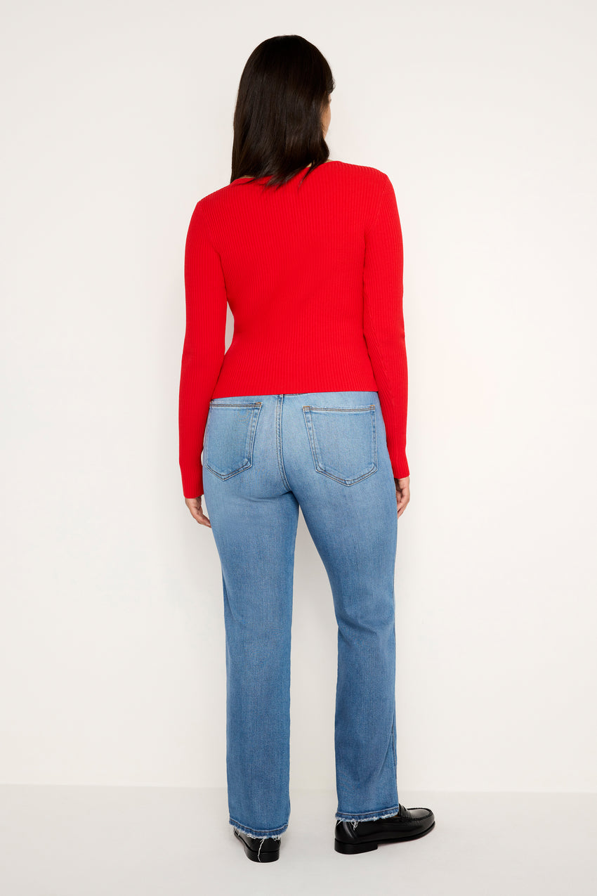 GOOD CURVE STRAIGHT JEANS | INDIGO338 View 10 - model: Size 8 |