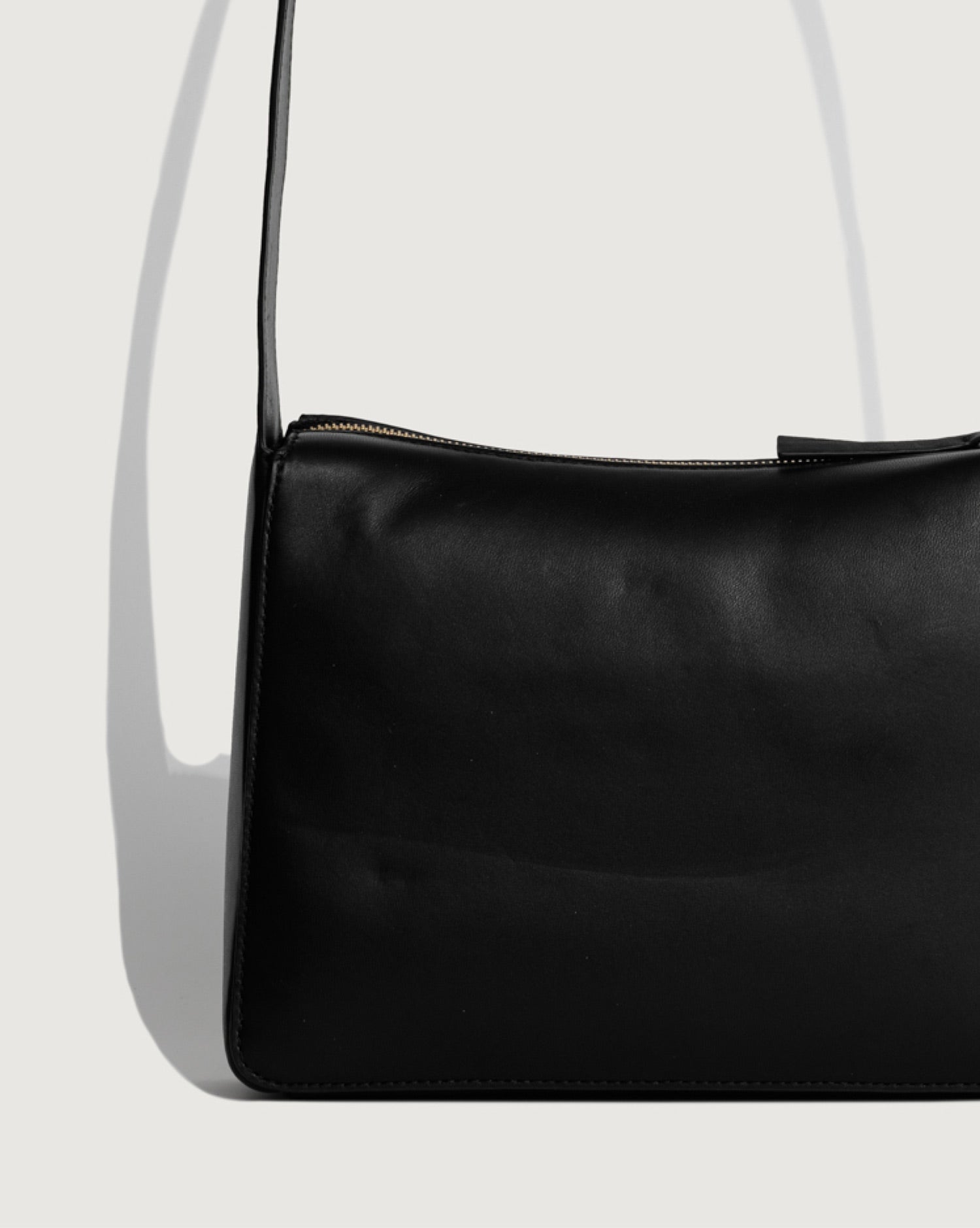 Bag reverse profile