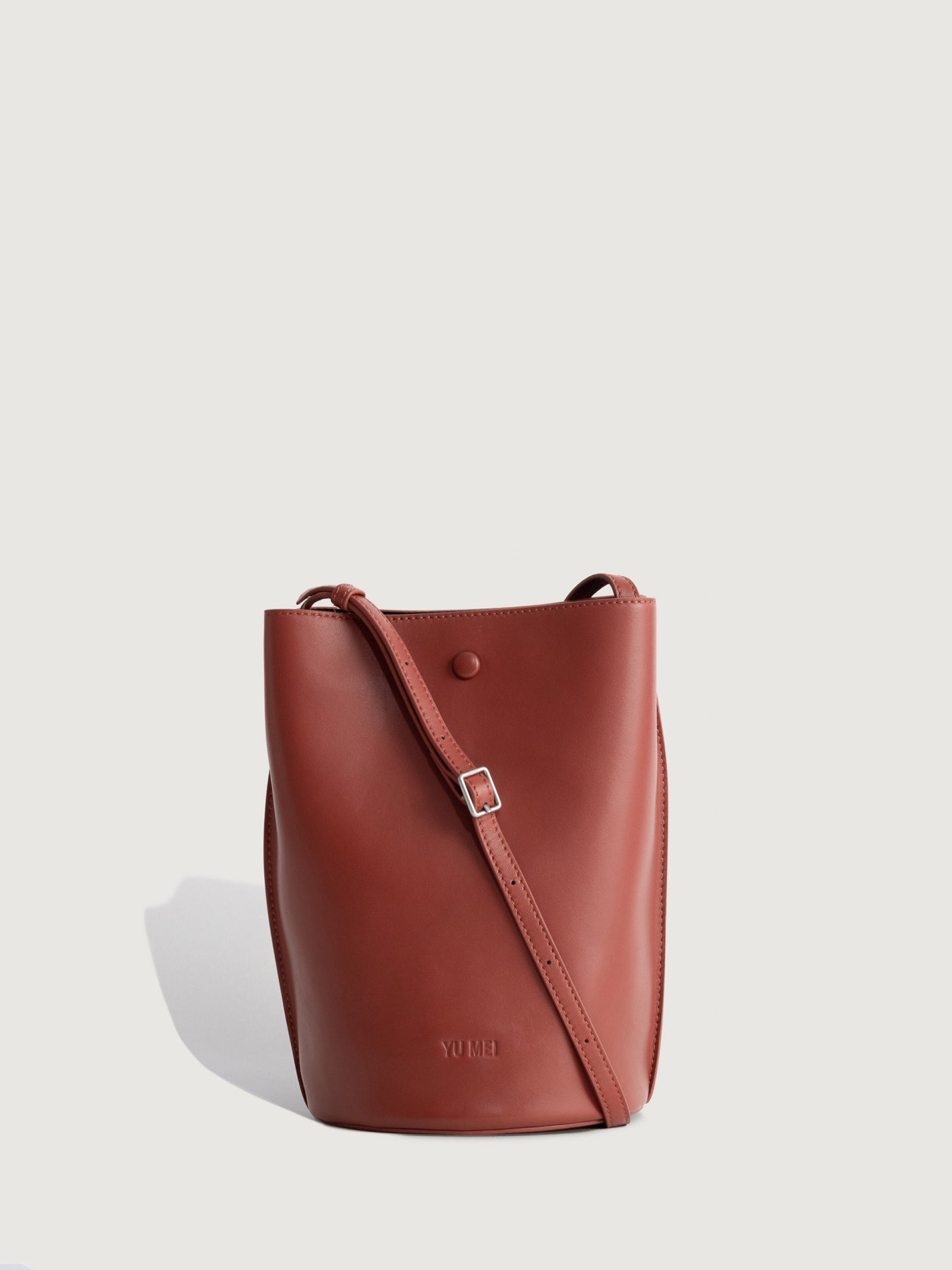 Phoebe Bucket / Terracotta Lambskin