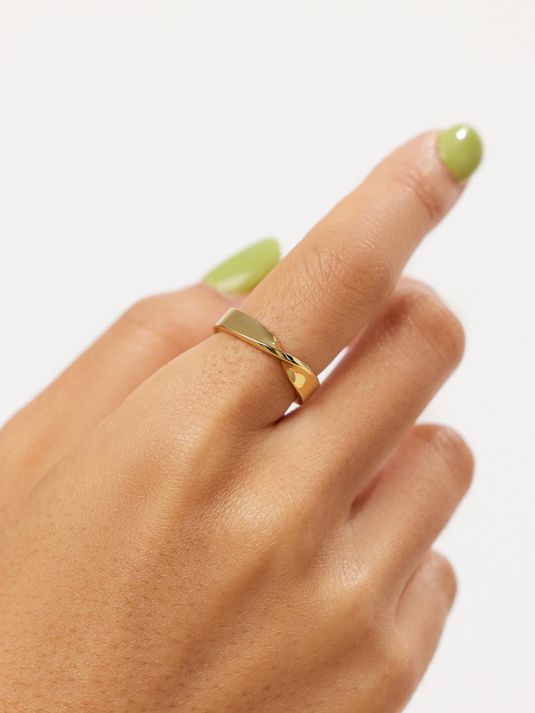 Ana Luisa Jewelry Rings Medium Bands Gold Band Ring Eliora Gold